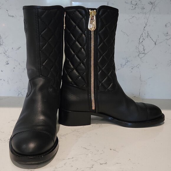 Chanel Mid-Calf Quilted Black Leather Boots, Authentic - Picture 7 of 12